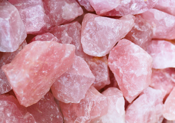 Rose quartz raw stone